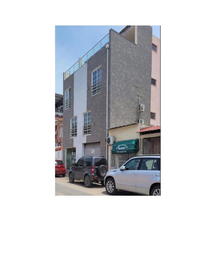 Guest House La Plaza Luanda Exterior foto